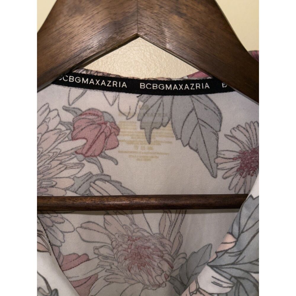 BCBGMAXAZRIA Floral Pajama Set Large L Short Sleeve Shirt Shorts PJs Sleepwear - Picture 11 of 14
